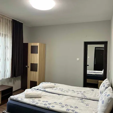 смокиня град * Hiszarja