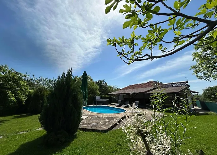 Willa смокиня град *